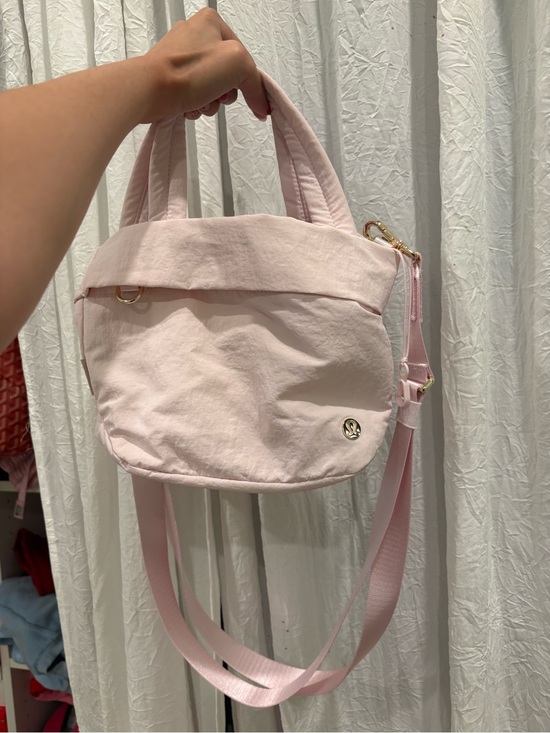 lululemon athletica Handbags - lululemon athletica Light Pink Crossbody Tote Bag